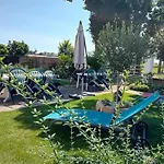Ferienhaus A La Campagne De 2 A 12 Pers