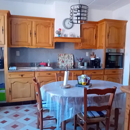 A La Campagne De 2 A 12 Pers Saint-Jean-de-Marcel